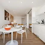 White&sea - Design Terrasse Parking Heliopolis - Village Naturiste 아그