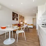 White&sea - Design Terrasse Parking Heliopolis - Village Naturiste